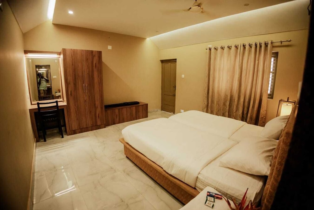 Deluxe Room, Garden View photo 3
