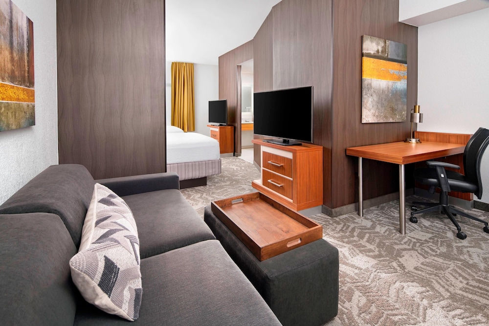 Suite, 2 Double Beds, Mountain View photo 1