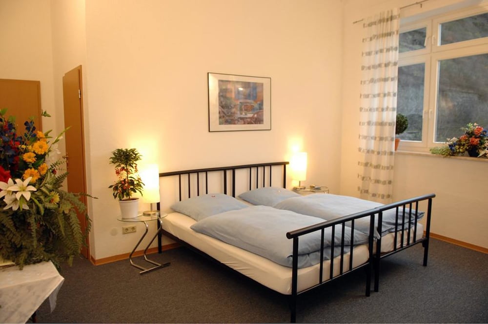 Double Room - Photo 2