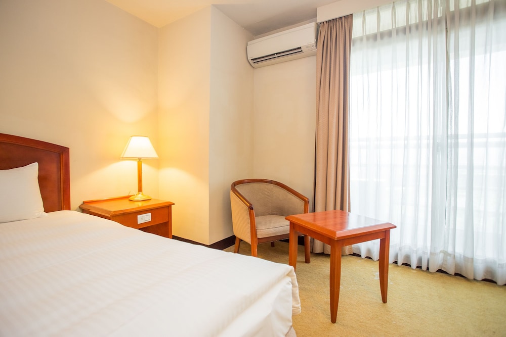 Standard Double Room - Photo 3