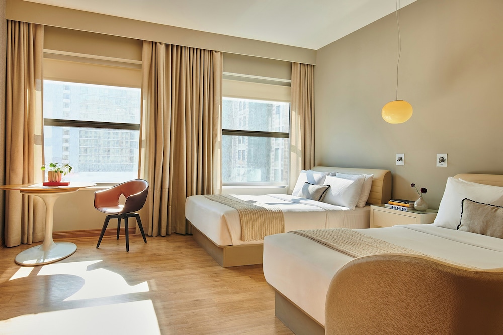 Studio, 2 Double Beds