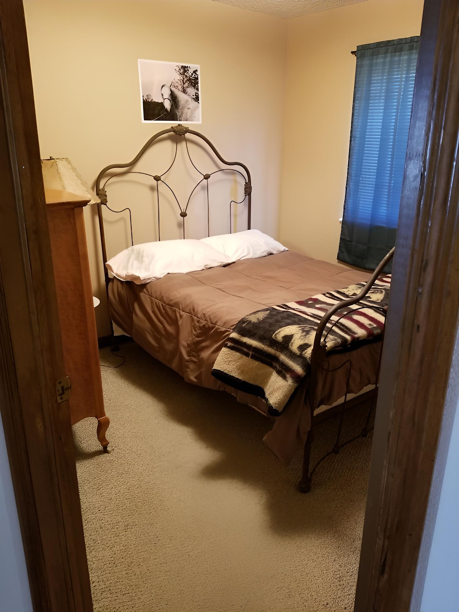 Monster Lake Ranch, Photo 6