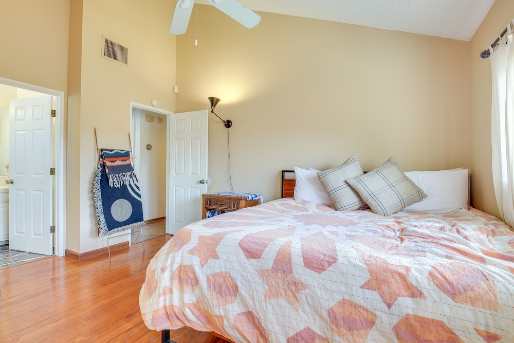 House (2 Bedrooms) photo 1
