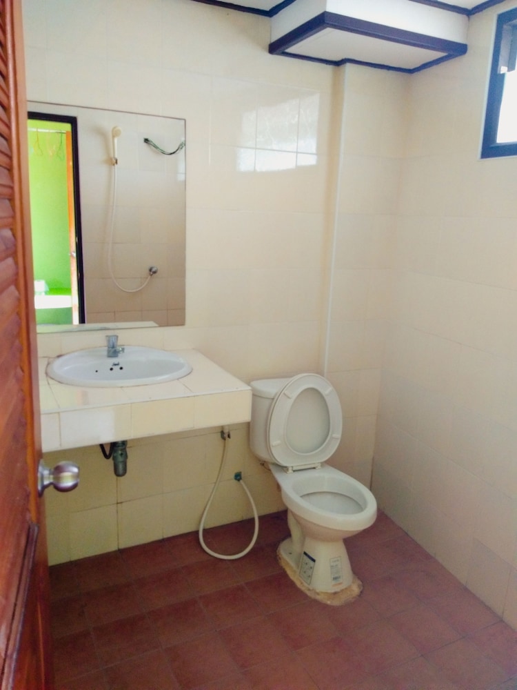 Standard Room with Fan photo 1