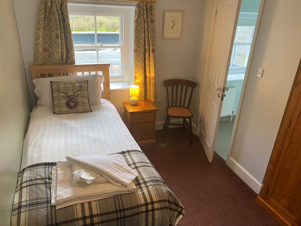 Standard Single Room, Ensuite