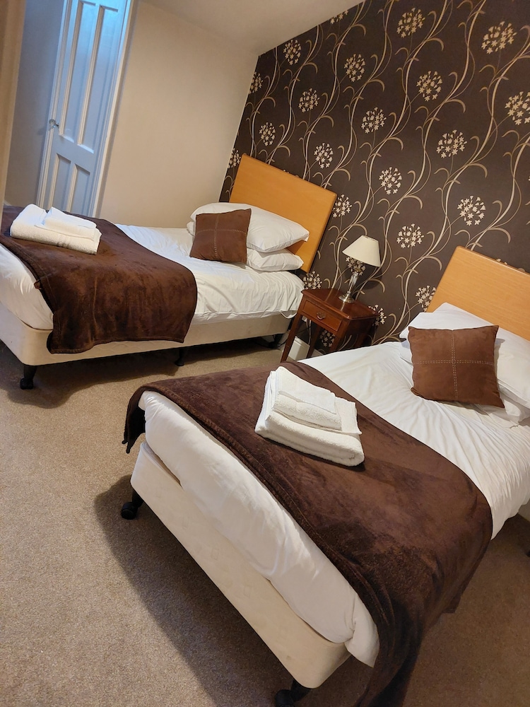 Twin Room (First Floor) photo 1