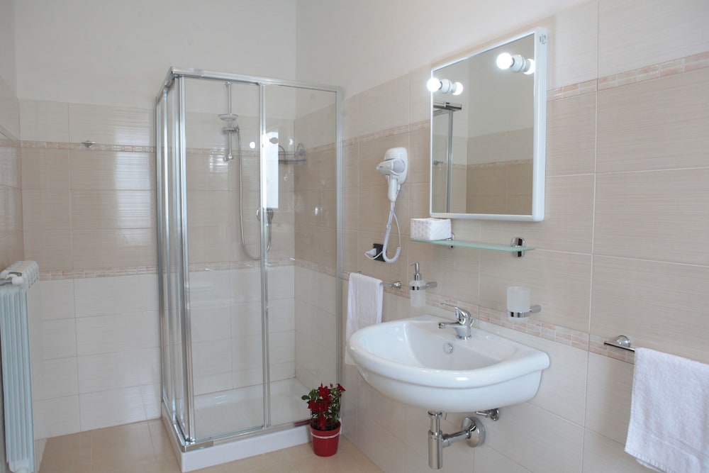 Double Room, 1 Bedroom photo 2