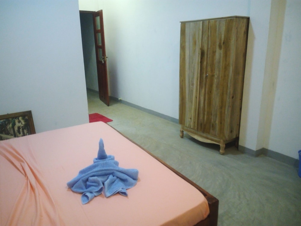 Standard Triple Room, Non Smoking, Lagoon View photo 1