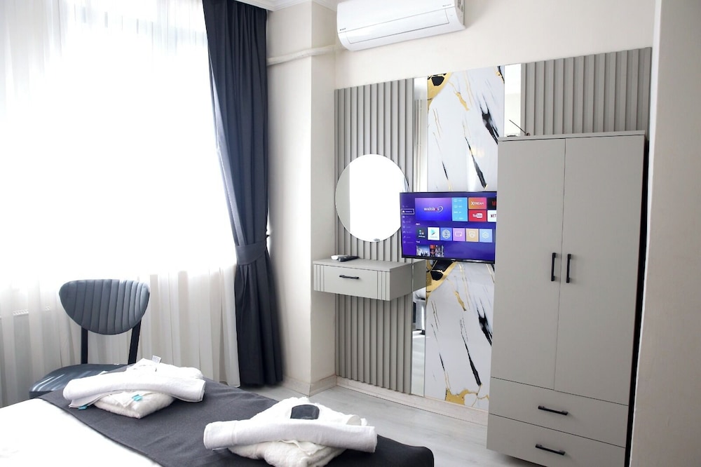 Standard Room, City View photo 1