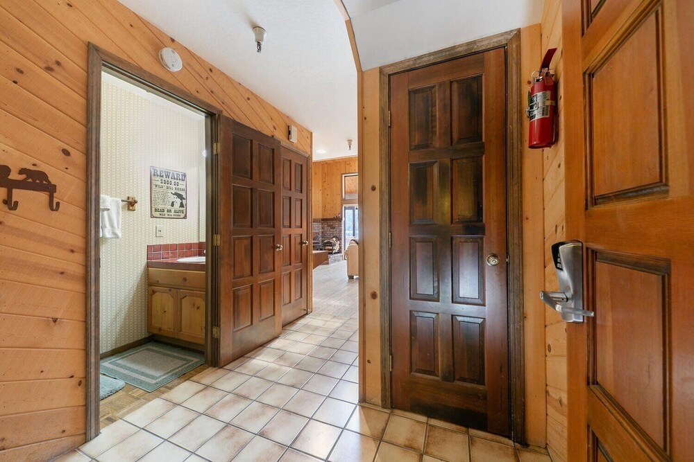 Townhome, 2 Bedrooms