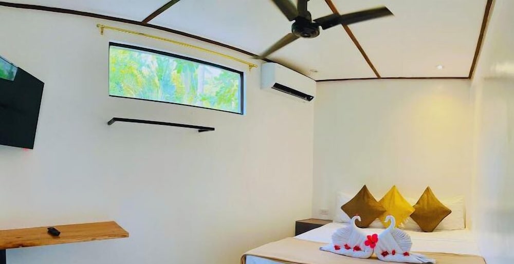 Apart-style room with private pool