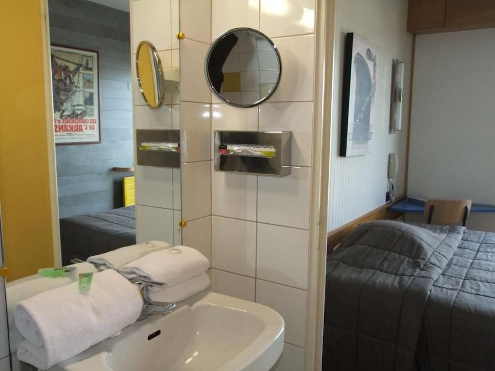 Triple Room - Photo 2