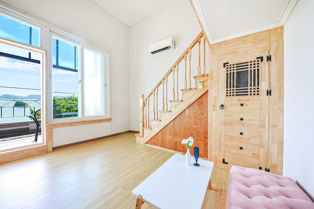 Basic Room, 1 Bedroom (302)