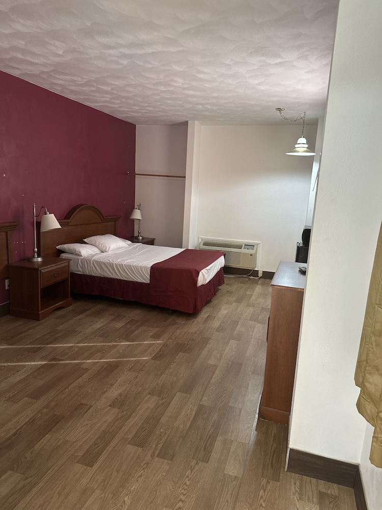 Economy Room photo 2