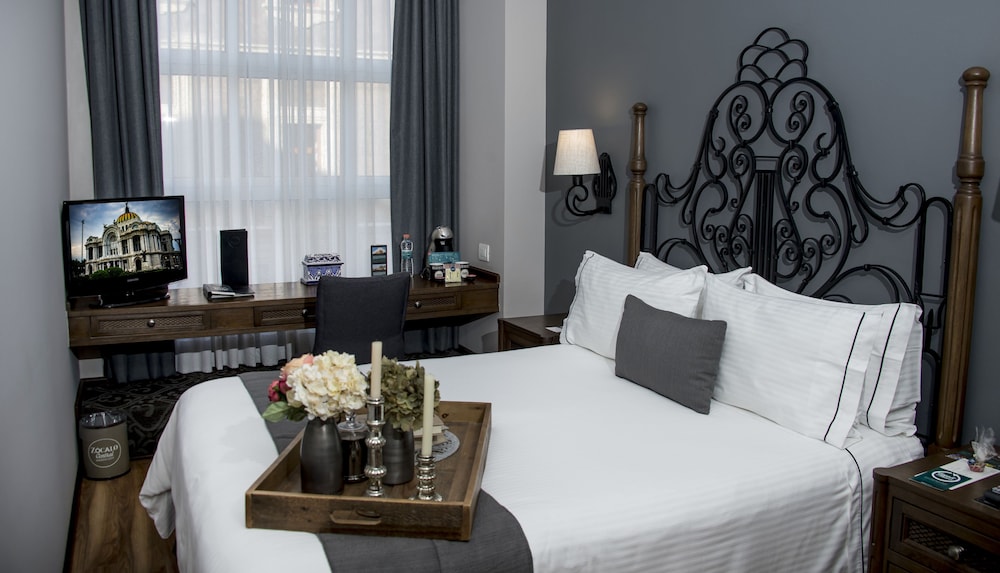 Available room