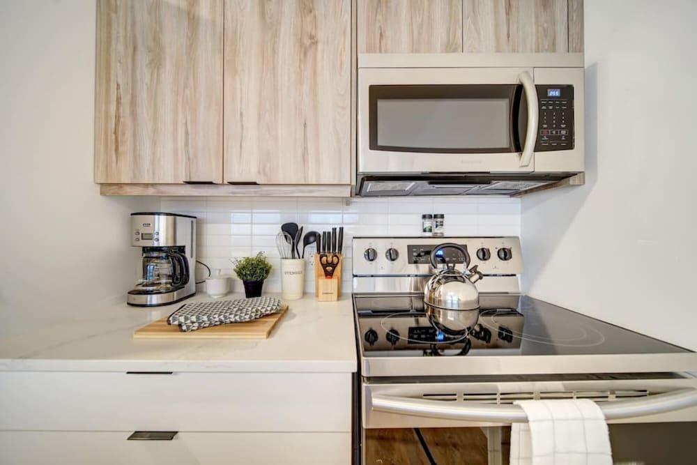 Luxurious Modern 2BR Condo Slps-5 Coffee AC Wifi, Billede 9