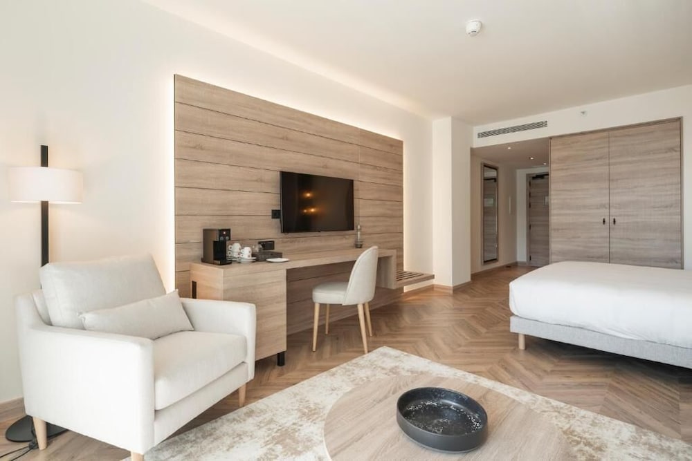Standard Room (SPA access) photo 3