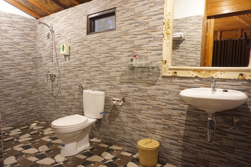 Deluxe Double Room, 1 Bedroom - Photo 7