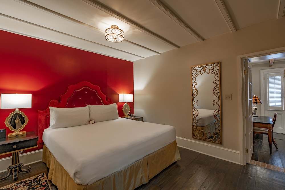 Superior Carriage House King - Photo 5