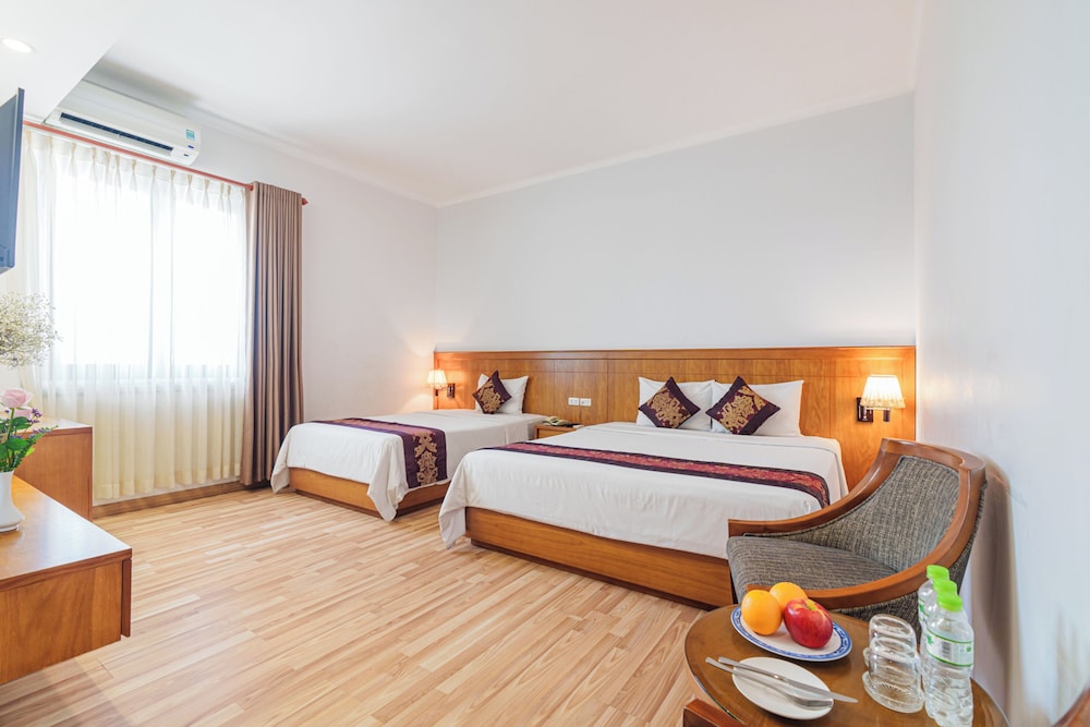 Deluxe Triple Room, Multiple Beds