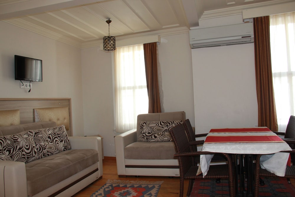 Apartment, 1 Bedroom, Balcony photo 3