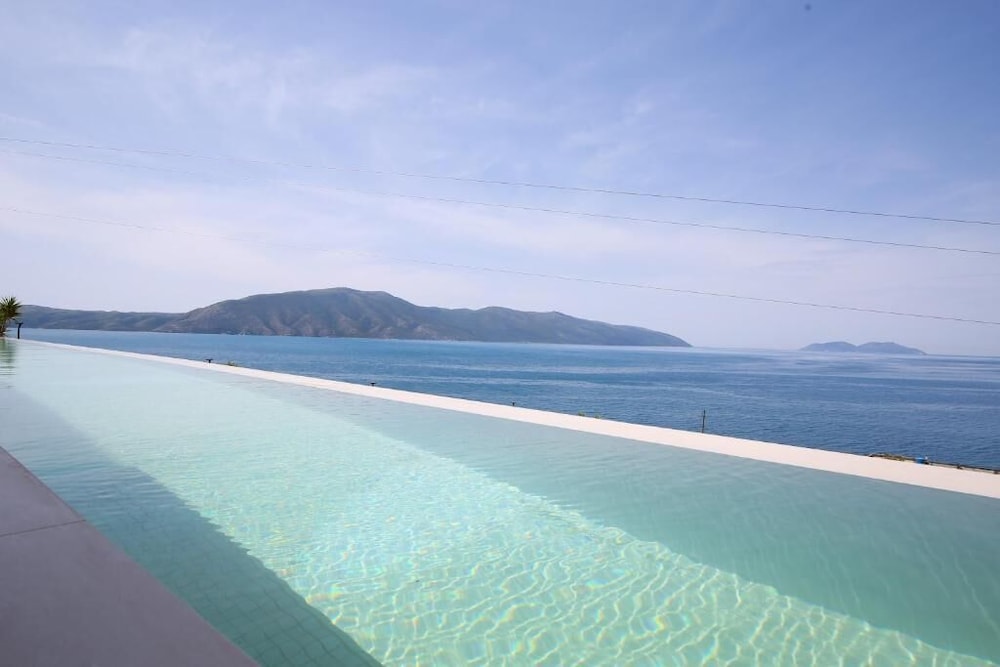 Superior Double Room, Private Pool photo 3