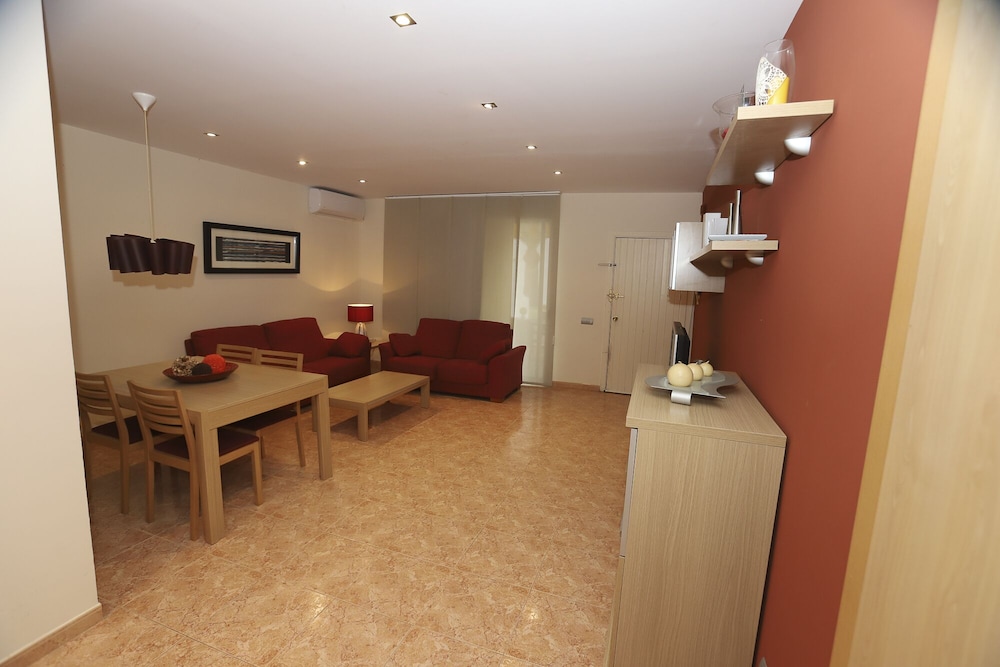Apartment, 2 Bedrooms photo 3