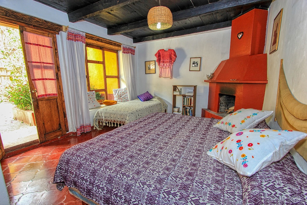 Standard Triple Room, Garden View photo 3