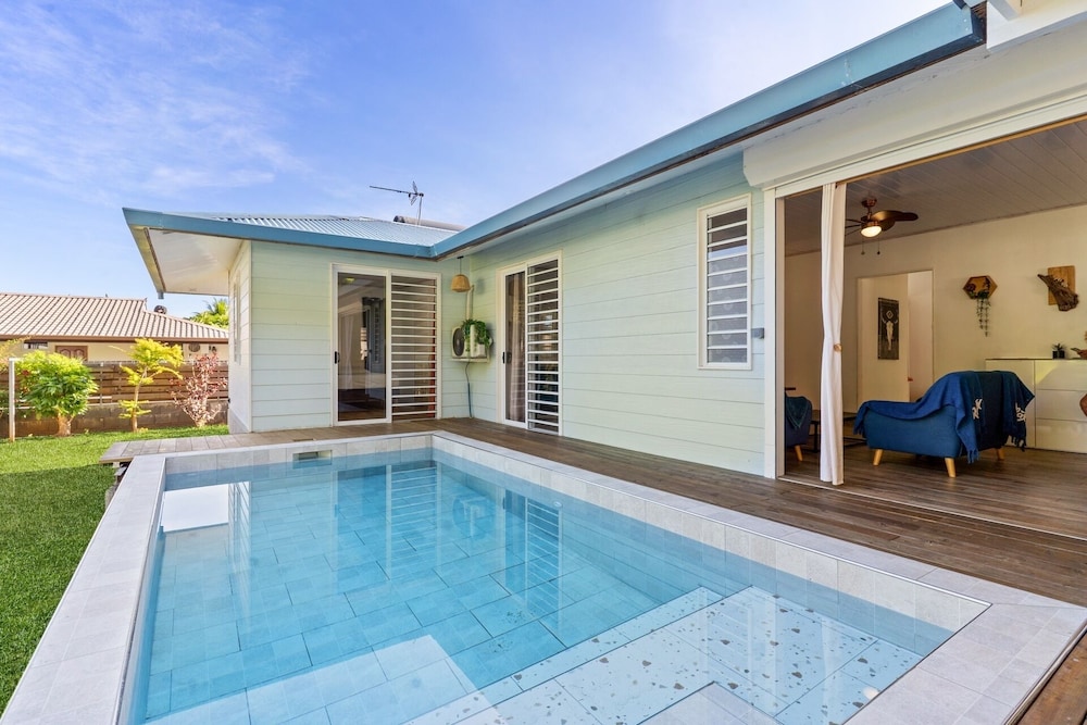 House, Private Pool photo 1