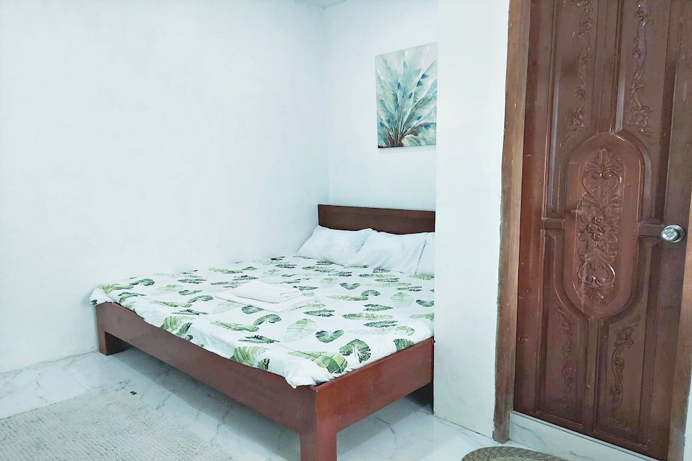Superior Room, 1 King Bed, Kitchenette photo 3