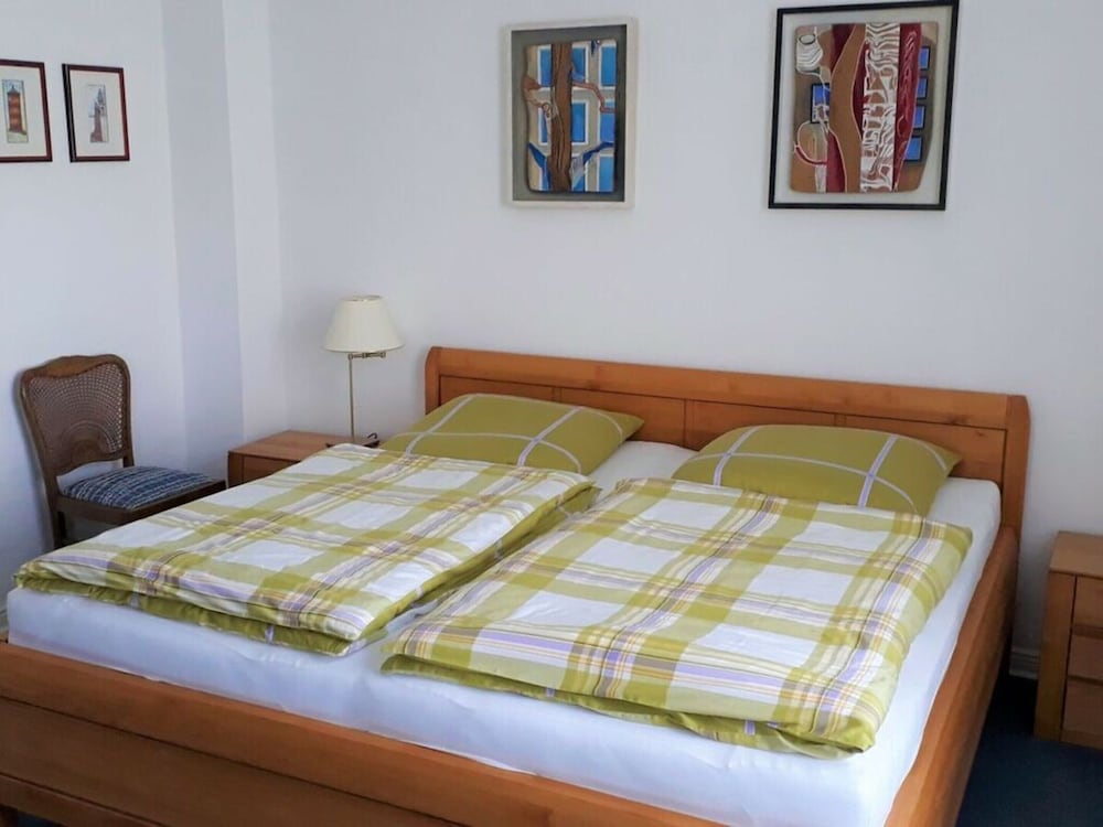 Apartment photo 3