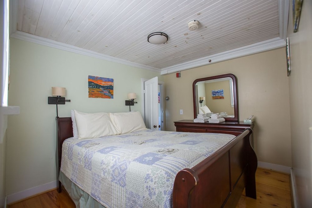 Apartment, 2 Bedrooms, Kitchen, Ocean View photo 1
