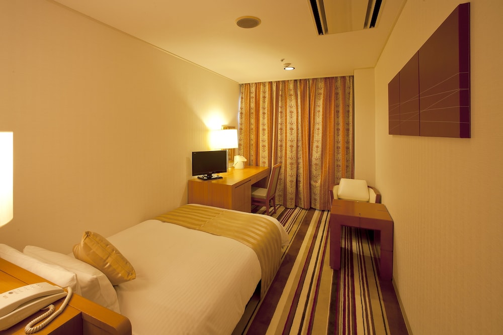 West Wing Standard Single Room (Riverside) Non-Smoking photo 2