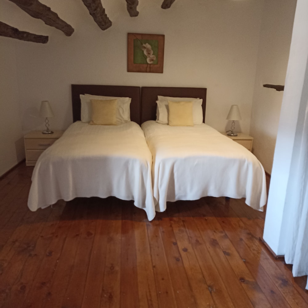 Comfort Suite, 2 Twin Beds photo 2