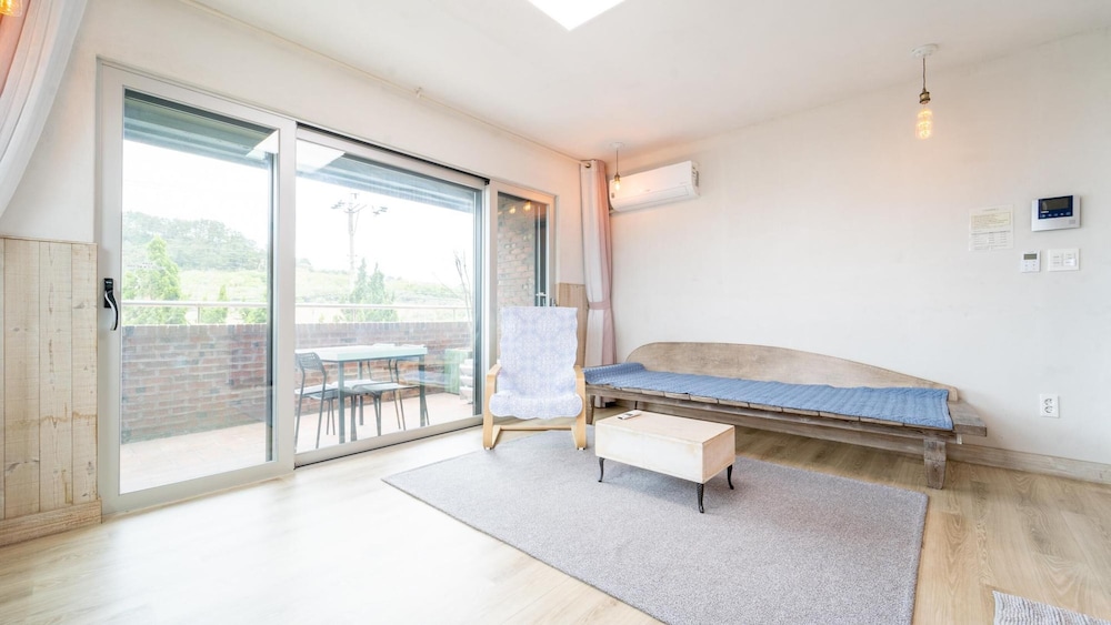 Basic Room, 1 Bedroom (202ho) - Photo 10