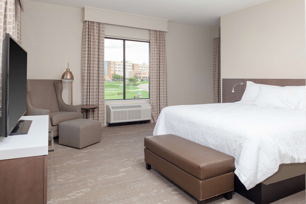 Junior Suite, 1 King Bed photo 2