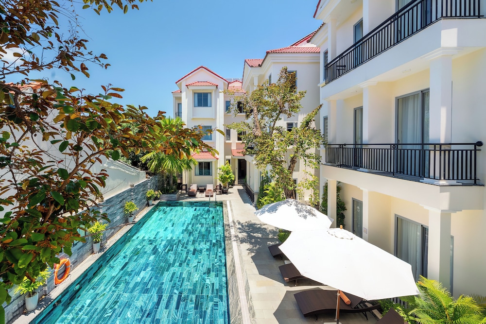 Penthouse, 2 Bedrooms, Garden View