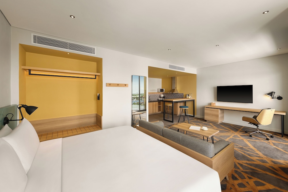 Premium Suite - Photo 2
