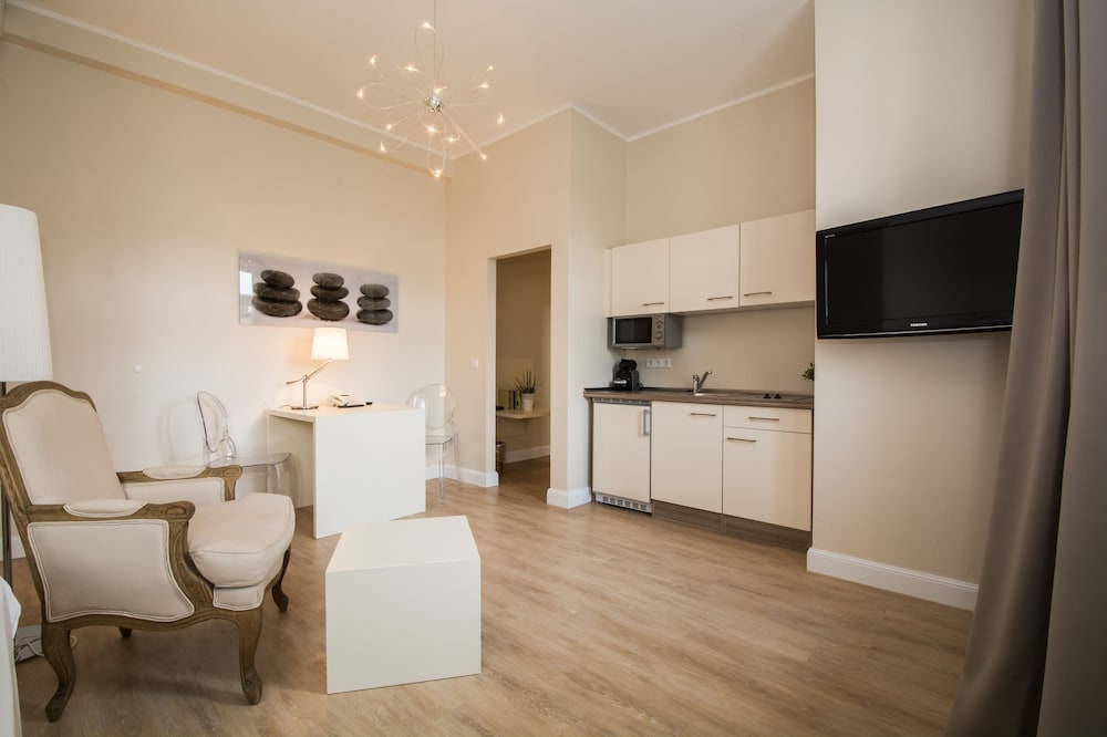 Carl Suites fuer 1 Person