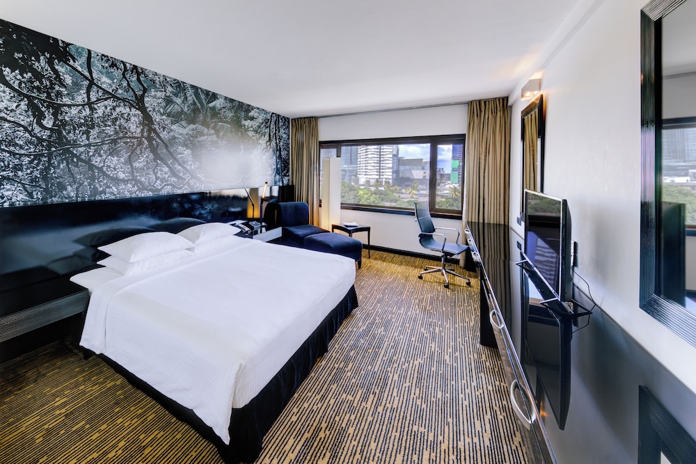 Executive Room with Lounge Access