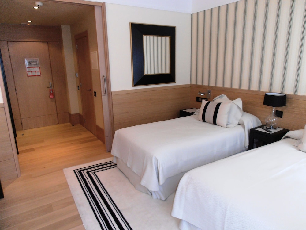 Standard Triple Room photo 2