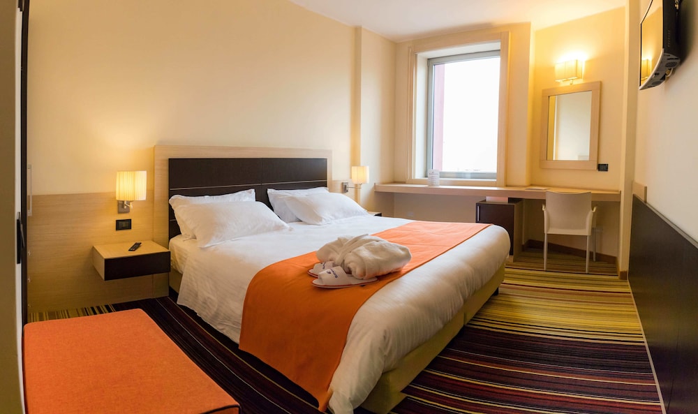 Superior Double or Twin Room, 1 Bedroom, City View, Tower