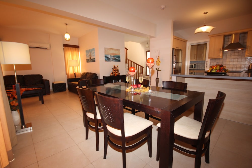 Luxury Villa, 3 Bedrooms, Private Pool photo 3