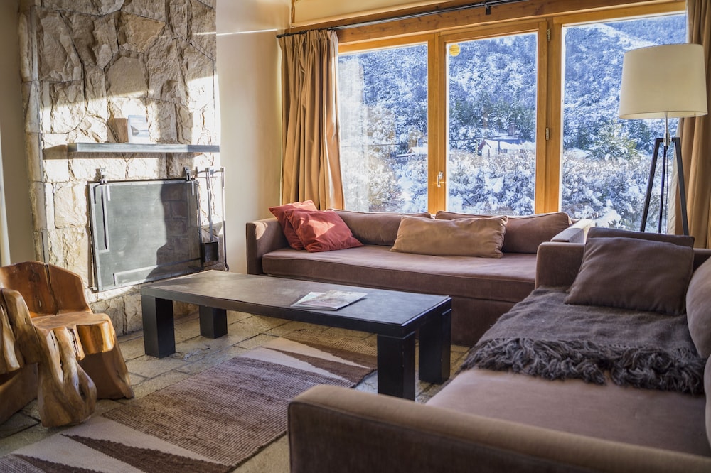 Deluxe Room, Multiple Beds, Mountain View (Deluxe Suite 2 Bed 2 Bath)