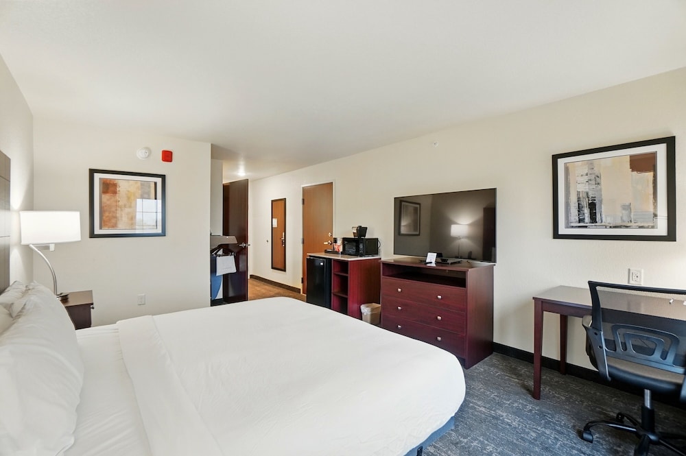 Cobblestone Hotel & Suites-RussellsPoint, 사진 7