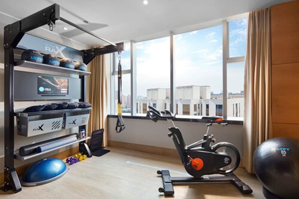 Five Feet to Fitness Room - Photo 4