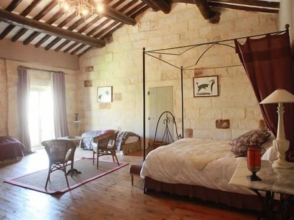 Standard Quadruple Room, Private Bathroom, Pool View photo 2