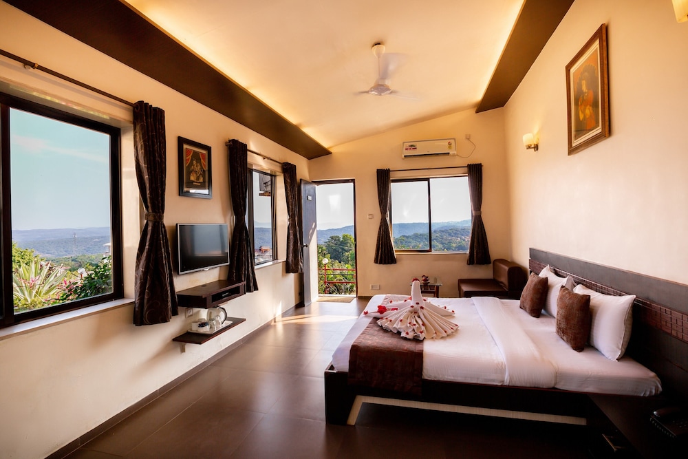 Hilltop deluxe cottage