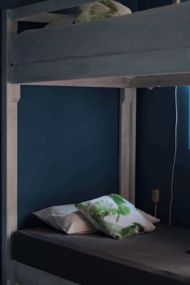 Standard Shared Dormitory, Men only photo 3
