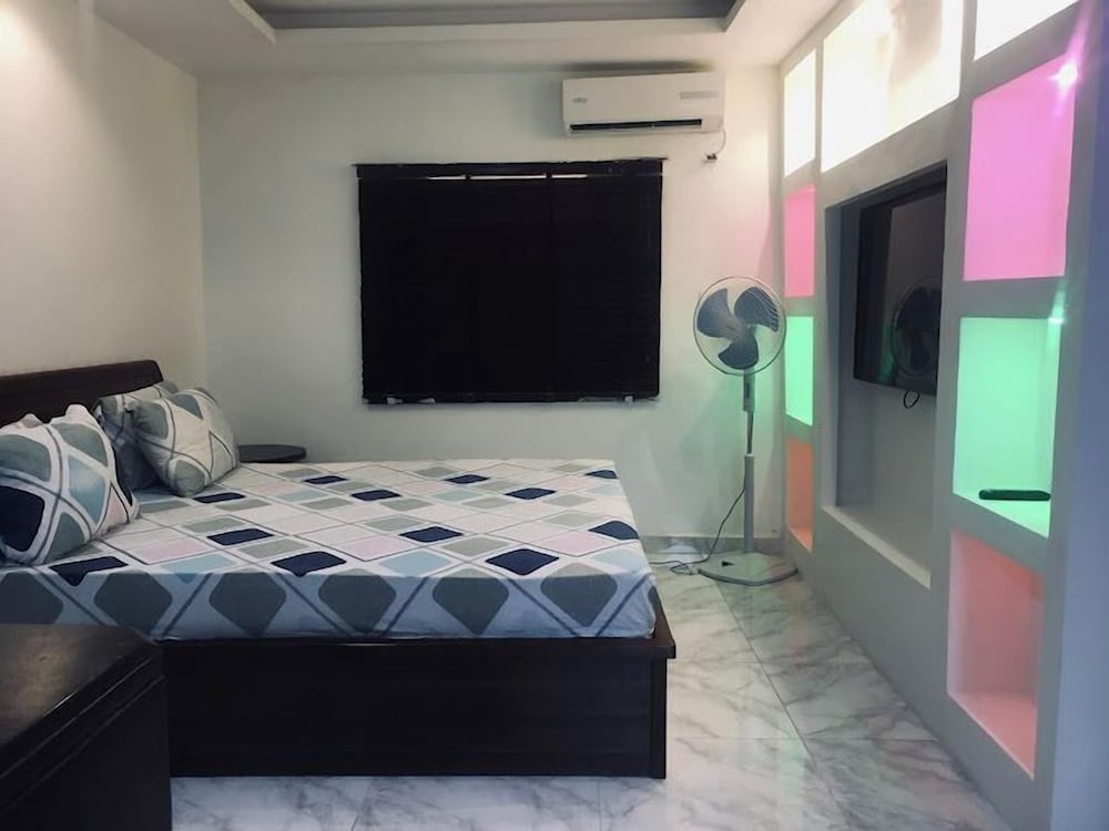 Deluxe Room, Balcony, City View